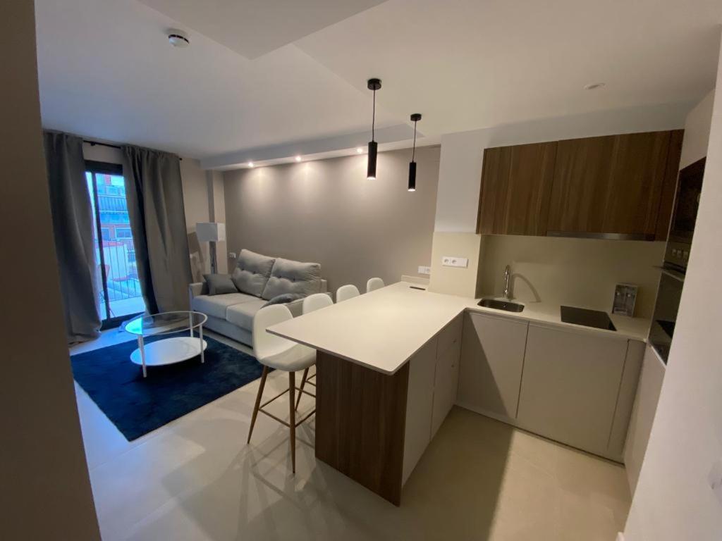 Your Home - Camp Nou Apartment Оспиталет-де-Льобрегат Экстерьер фото